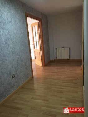 PISO EN VENTA EN DON BENITO (PLAZA ROJA)