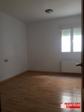 PISO EN VENTA EN DON BENITO (PLAZA ROJA)