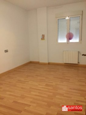 PISO EN VENTA EN DON BENITO (PLAZA ROJA)