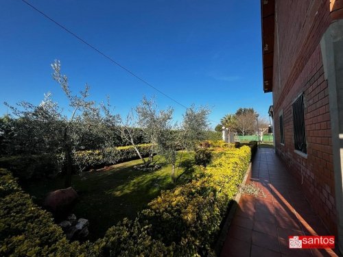 CHALET EN VENTA EN DON BENITO (LAS ARENAS)