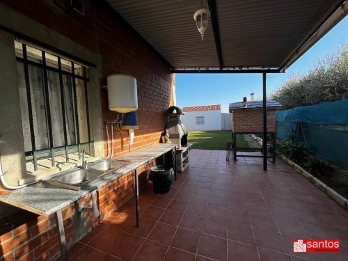 CHALET EN VENTA EN DON BENITO (LAS ARENAS)