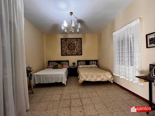 CHALET EN VENTA EN DON BENITO (LAS CRUCES)
