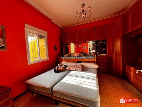 CHALET EN VENTA EN DON BENITO (LAS CRUCES)