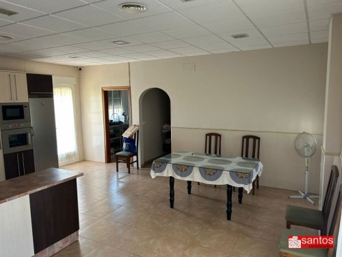 CHALET EN VENTA EN DON BENITO (LAS ARENAS)