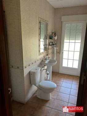 CHALET EN VENTA EN DON BENITO (LAS ARENAS)