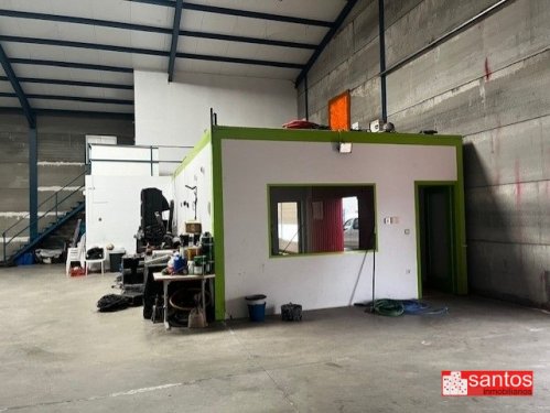 NAVE EN VENTA EN DON BENITO (SAN ISIDRO)