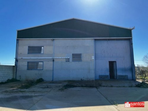 NAVE EN VENTA EN MENGABRIL