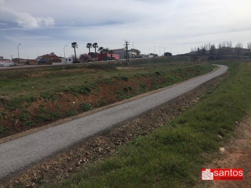 FINCA EN VENTA EN VILLANUEVA DE LA SERENA