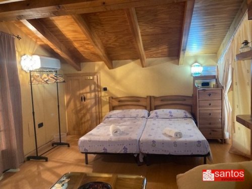 CASA EN VENTA EN SANTA AMALIA