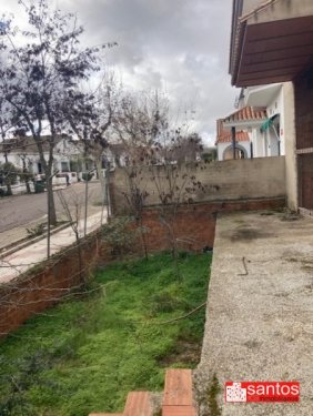 CASA EN VENTA EN CASTUERA