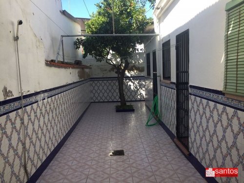 CASA EN VENTA EN VILLANUEVA DE LA SERENA