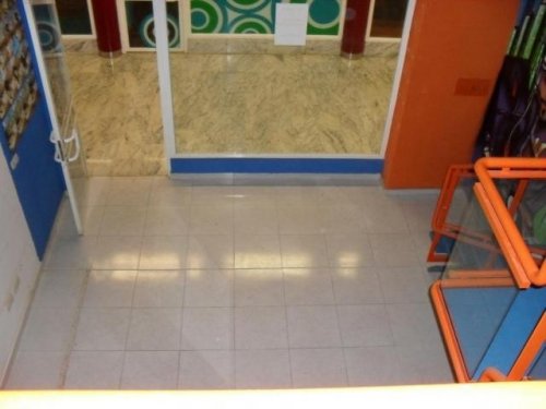 LOCAL EN VENTA/ALQUILER EN DON BENITO (AVDA. DE LA CONSTITUCIÓN)