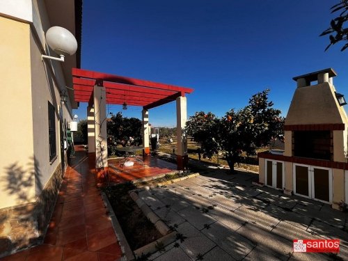 CHALET EN VENTA EN DON BENITO (LAS ARENAS)