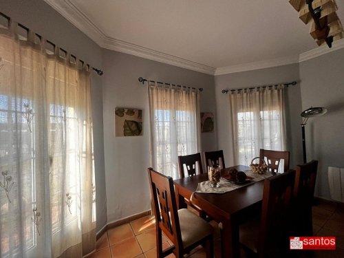 CHALET EN VENTA EN DON BENITO (LAS ARENAS)