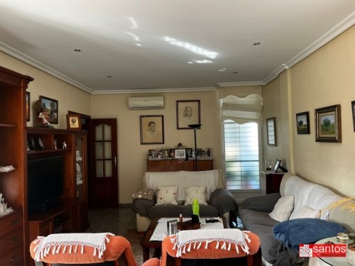 UNIFAMILIAR EN VENTA EN DON BENITO (AVDA. VEGAS ALTAS)