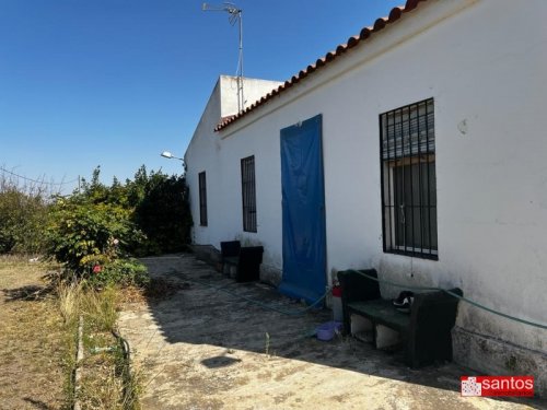 CHALET EN VENTA EN DON BENITO (LAS ARENAS)