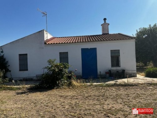 CHALET EN VENTA EN DON BENITO (LAS ARENAS)