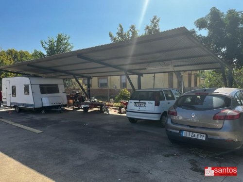 CHALET EN VENTA EN DON BENITO (LAS ARENAS)