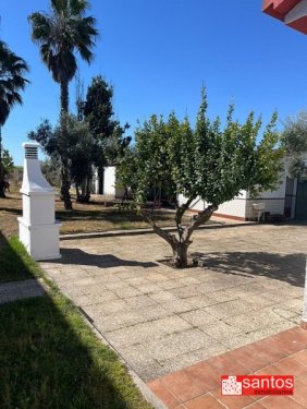 CHALET EN VENTA EN DON BENITO (AVDA. DE LA CONSTITUCIÓN)