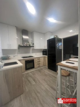CASA EN VENTA EN DON BENITO (SAN SEBASTIÁN)