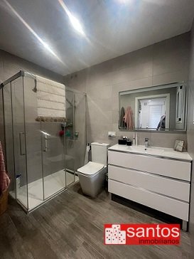 CASA EN VENTA EN DON BENITO (SAN SEBASTIÁN)