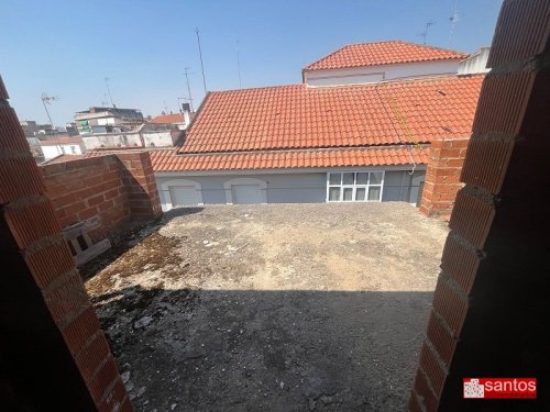 PISO EN VENTA EN VILLANUEVA DE LA SERENA (CENTRO)