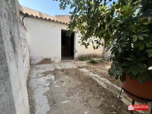 CASA EN VENTA EN DON BENITO (SAN GREGORIO)