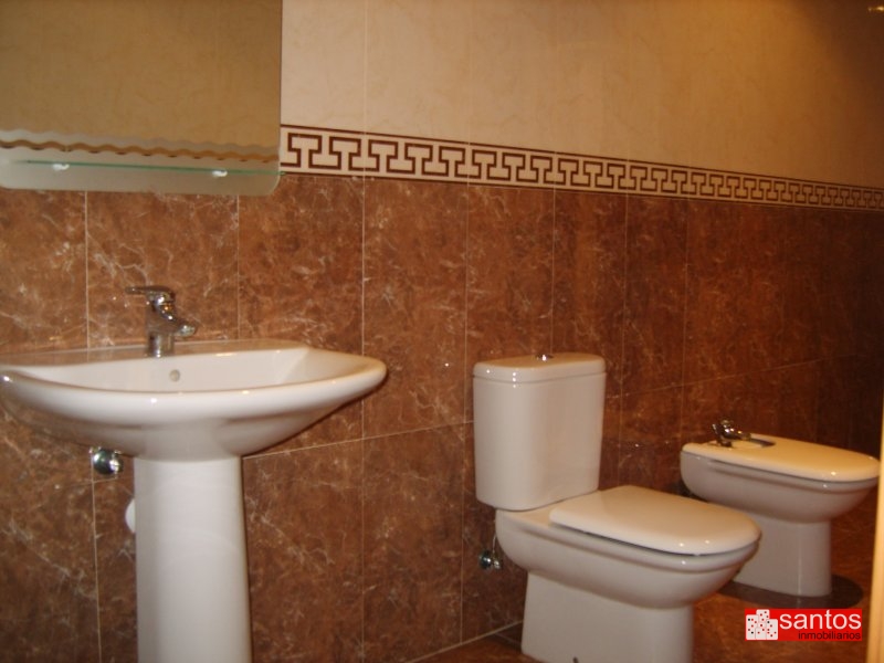 PISO EN VENTA EN DON BENITO (PLAZA ROJA)
