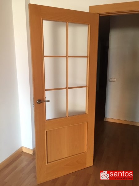 PISO EN VENTA EN DON BENITO (PLAZA ROJA)