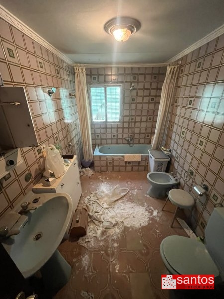 CASA EN VENTA EN RENA