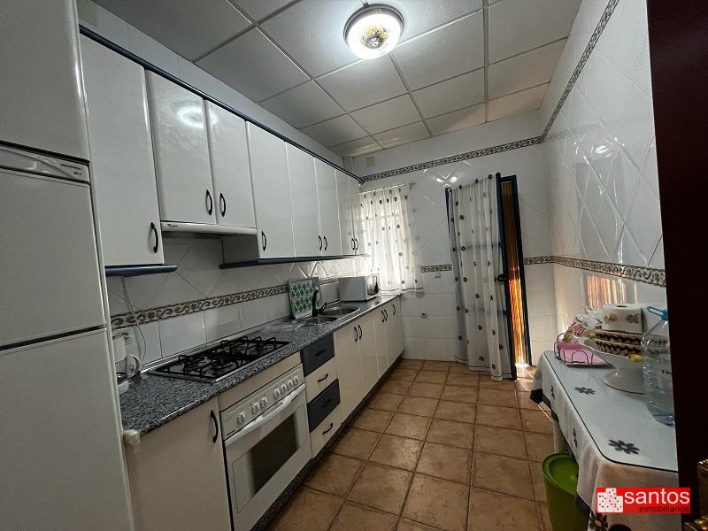 CHALET EN VENTA EN DON BENITO (LAS ARENAS)