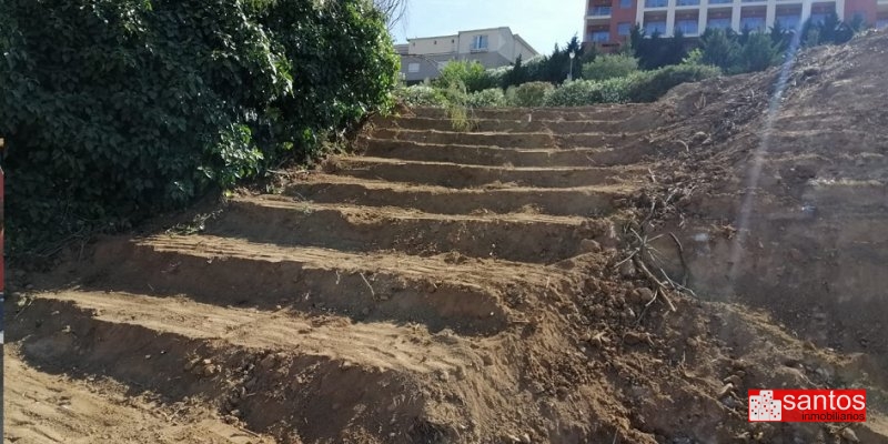 SOLAR EN VENTA EN MEDELLIN (QUINTO CECILIO)