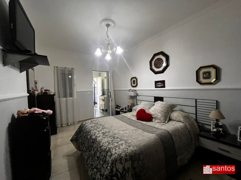 CASA EN VENTA EN DON BENITO (SEMICENTRO)