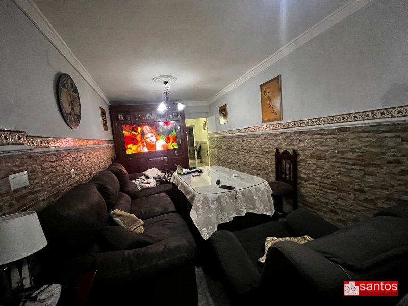 CASA EN VENTA EN DON BENITO (SEMICENTRO)