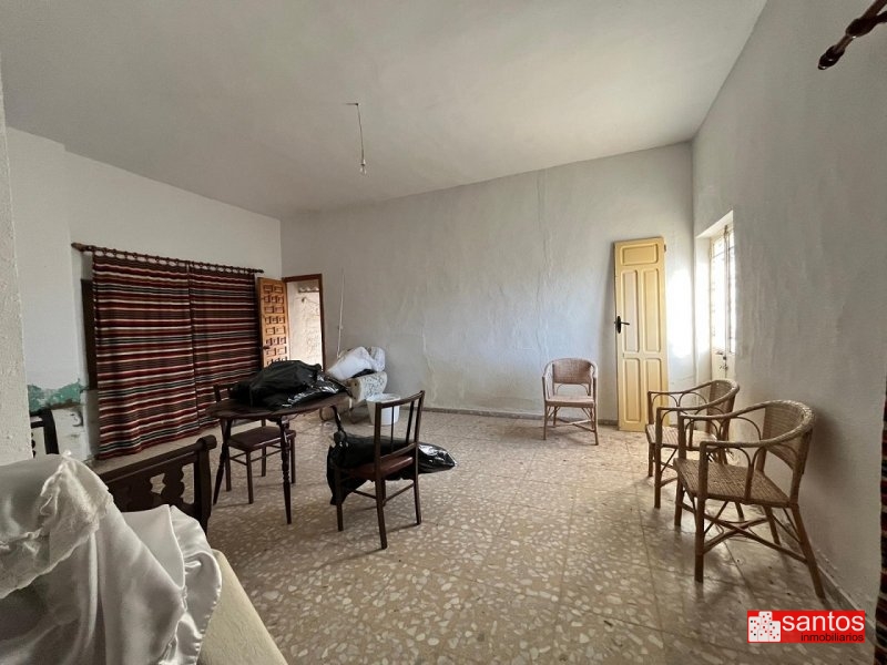 CASA EN VENTA EN VILLAR DE RENA