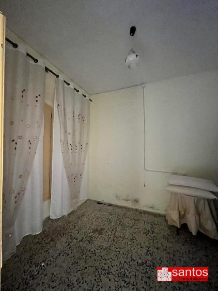 CASA EN VENTA EN VILLAR DE RENA