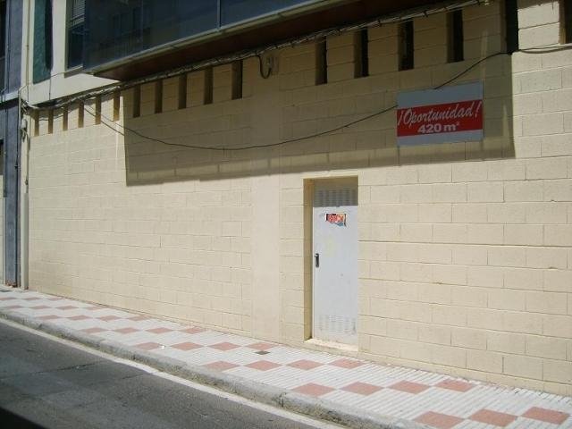LOCAL EN ALQUILER EN DON BENITO (CENTRO)