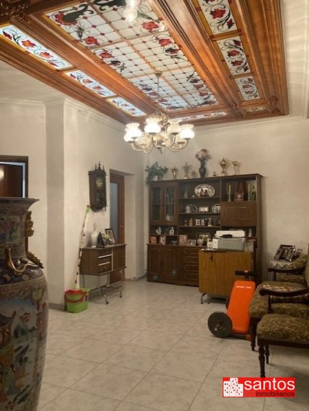 LOCAL EN VENTA EN DON BENITO (CENTRO)
