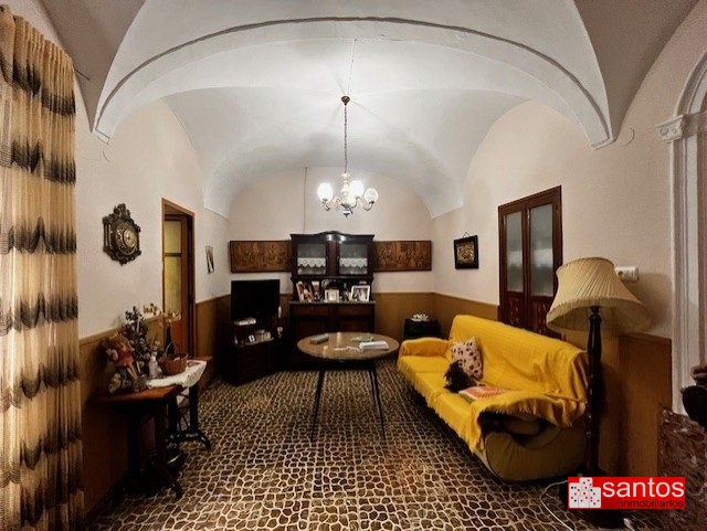 CASA EN VENTA EN DON BENITO (SAN GREGORIO)