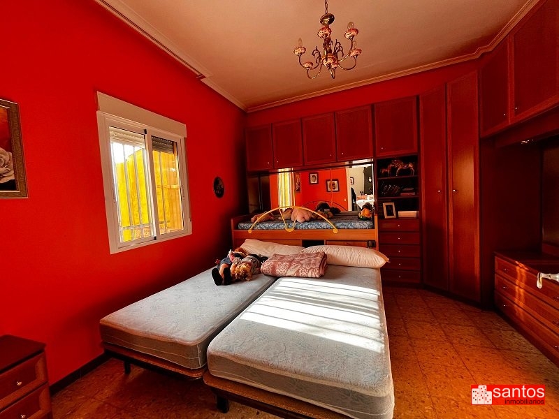 CHALET EN VENTA EN DON BENITO (LAS CRUCES)