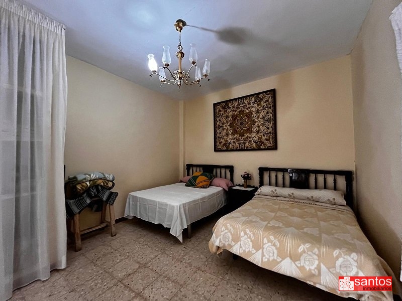 CHALET EN VENTA EN DON BENITO (LAS CRUCES)