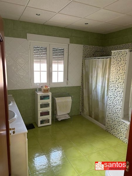 CHALET EN VENTA EN DON BENITO (LAS ARENAS)