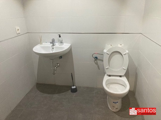 LOCAL EN VENTA EN DON BENITO (SEMICENTRO)