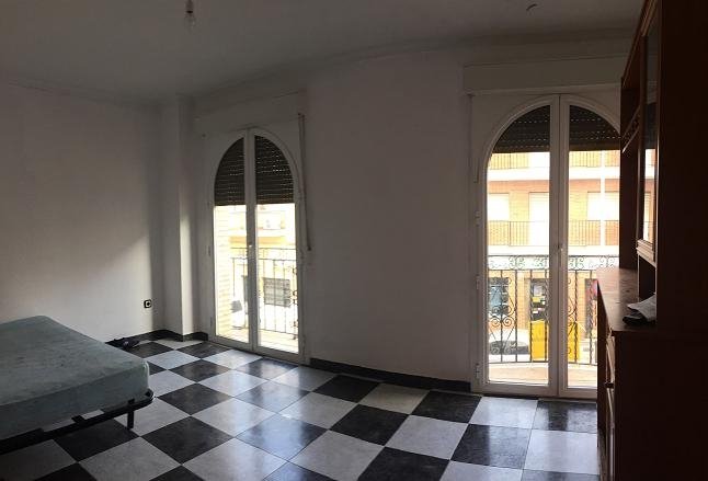 LOCAL EN VENTA EN VILLANUEVA DE LA SERENA