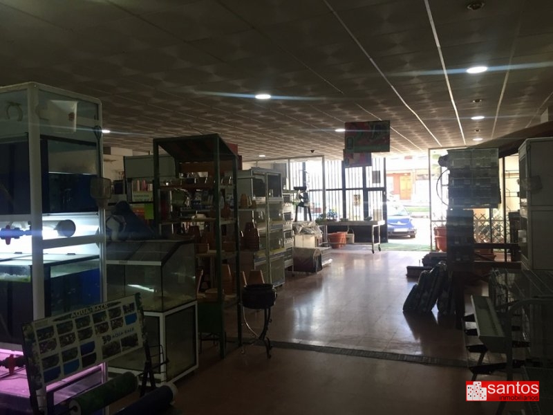LOCAL EN VENTA EN DON BENITO (AVDA. DEL PILAR)