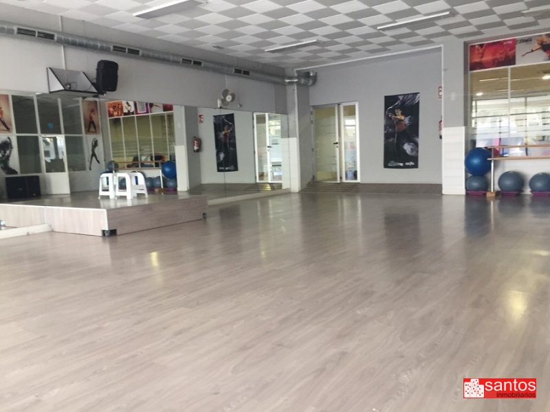 LOCAL EN VENTA EN DON BENITO (AVDA. DEL PILAR)