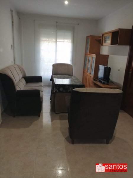 APARTAMENTO EN ALQUILER EN DON BENITO (AVDA. ALONSO MARTÍN)