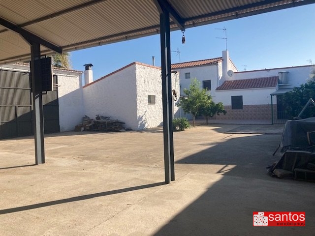 CASA EN VENTA EN HERNAN CORTES