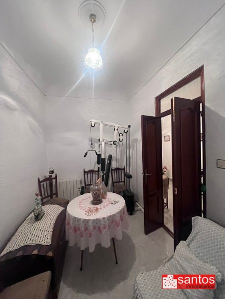 CASA EN VENTA EN DON BENITO (SAN SEBASTIÁN)