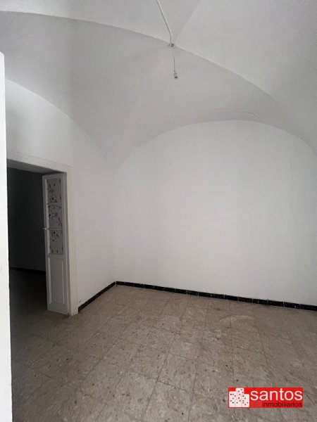 CASA EN VENTA EN DON BENITO (SEMICENTRO)
